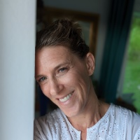Kirsten Pike